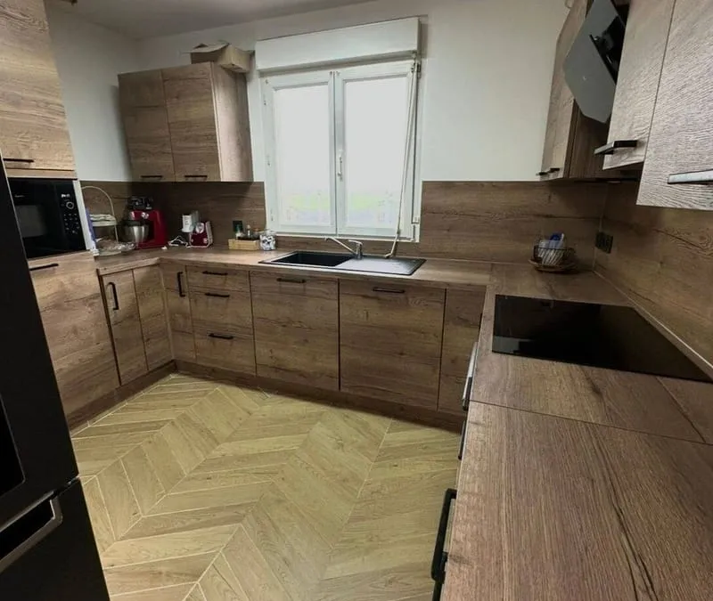 Photo 6