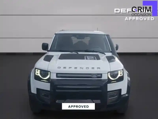 Land Rover Defender 110 p400e phev bva8 x-dynamic — photo 18