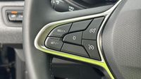 Renault Clio 1.5 Blue dCi 100ch Evolution - 24 — photo 18