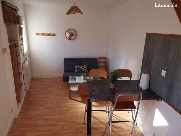 À louer maison t3 duplex 42m2 Bouguenais bourg