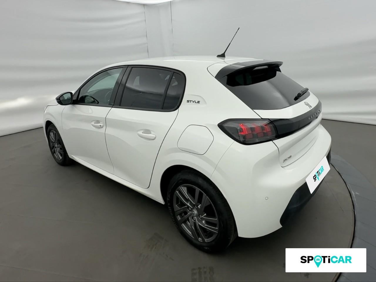 Peugeot 208 1.2 puretech 100ch s&s style 118g — photo 7