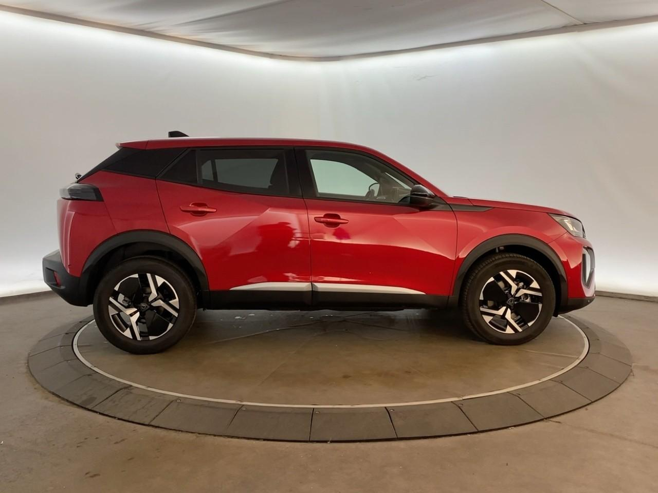 Peugeot 2008 hybrid 145 ch e-dcs6 allure — photo 4