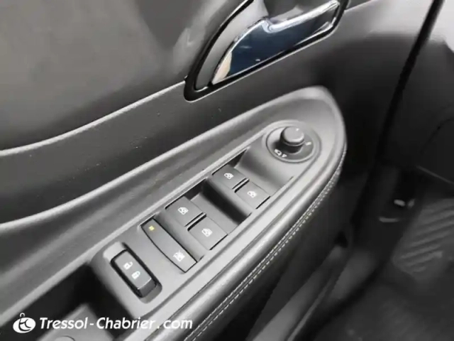Opel Mokka x 1.6 cdti - 136 ch 4x2 bva6 elite — photo 20