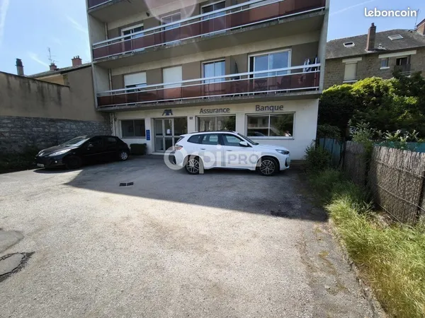Bureau 158 m²