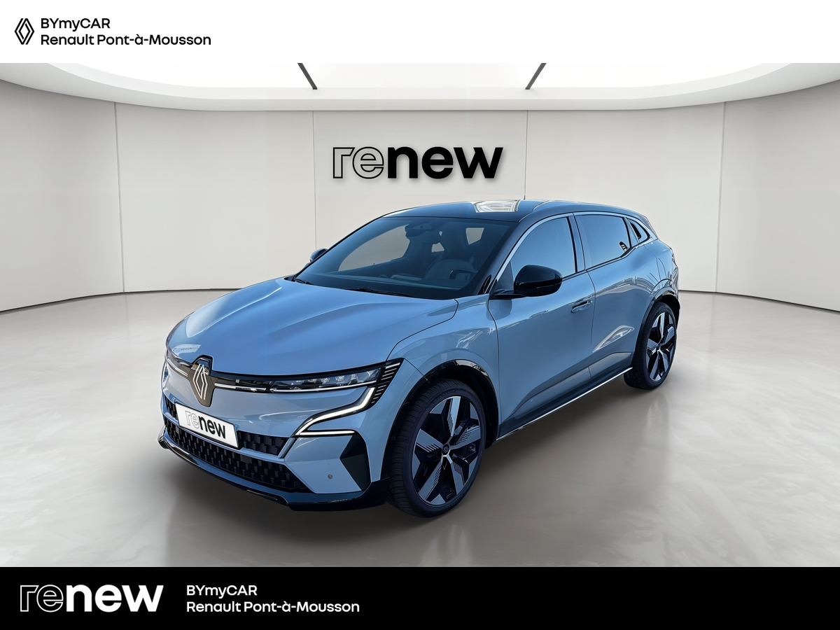 Renault Megane E-Tech EV60 220 ch optimum charge — photo 1