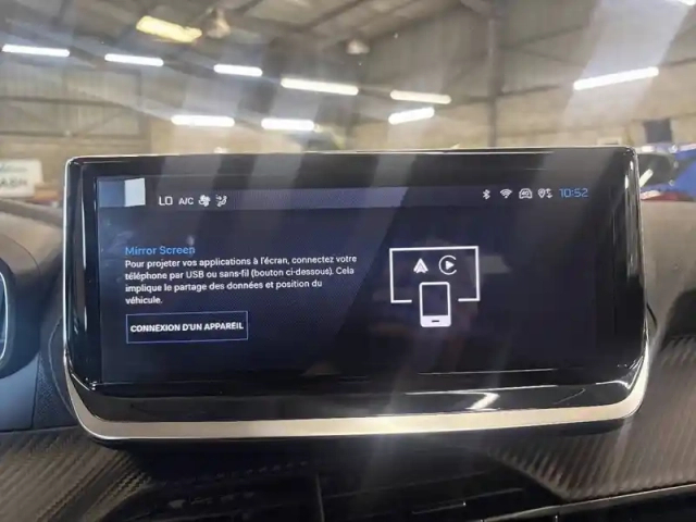 Peugeot 2008 puretech 100 s&amp;s bvm6 — photo 25