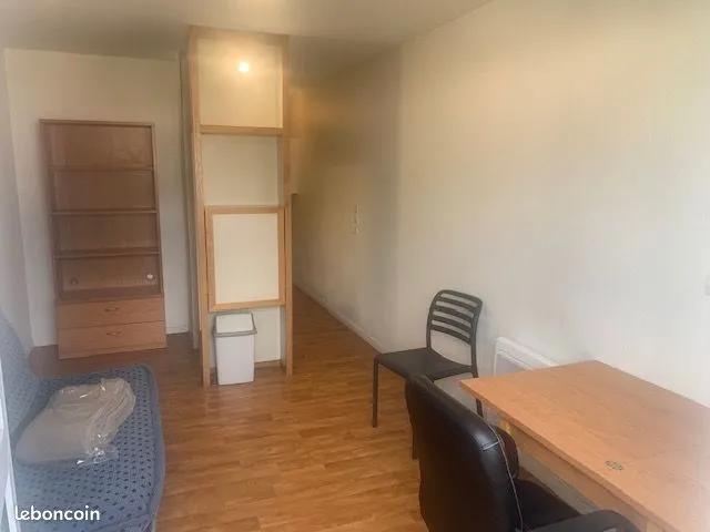 Photo 2