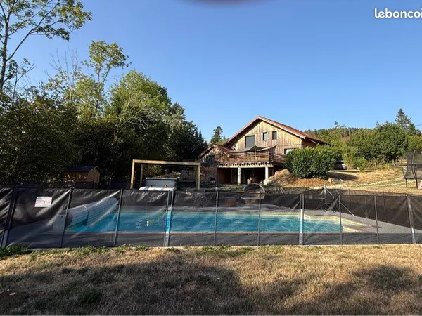 Maison familiale avec belles prestations/piscine/spa