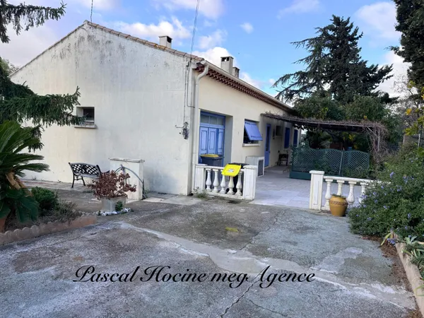 Villa de 110 M2, 4 chambres, terrain 810 M2