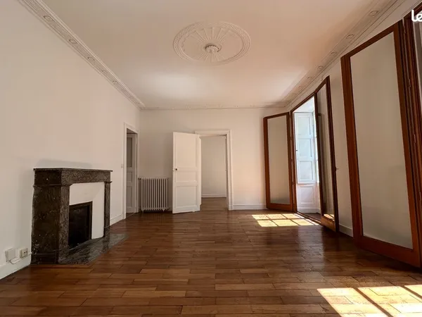 A vendre appartement T5 119m² Nantes Talensac
