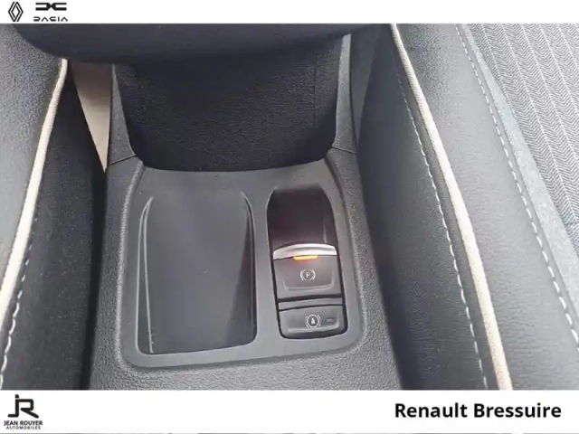 Renault Clio 1.0 tce 90ch techno - 25 — photo 15