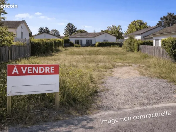 Terrain 1 000 m² Eysines