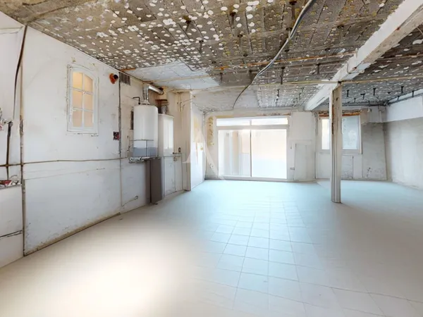 Plateau de 71m2 et atelier de 71m2 à aménager