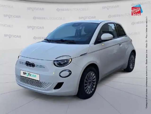 Fiat 500 e 95ch action