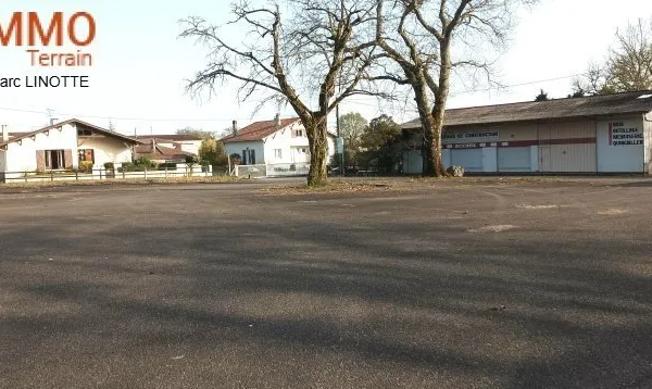 Terrain commercial
