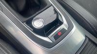 Peugeot 308 1.5 BlueHDi 130ch S&S Allure Pack — photo 29