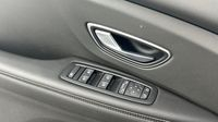 Renault Scénic 1.5 dCi 110ch energy Intens EDC — photo 17
