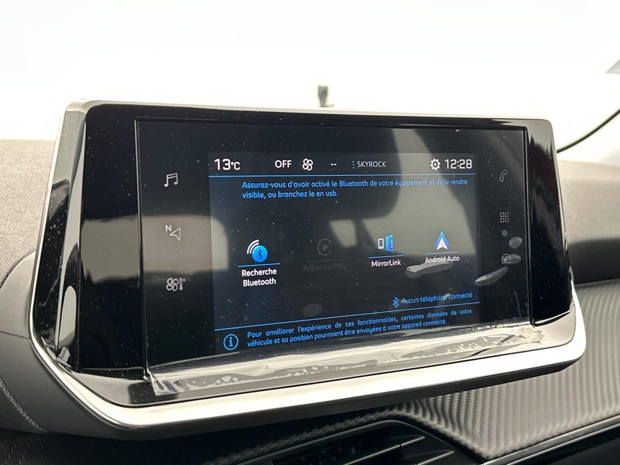 Peugeot 2008 puretech 130 s&s bvm6 style — photo 25