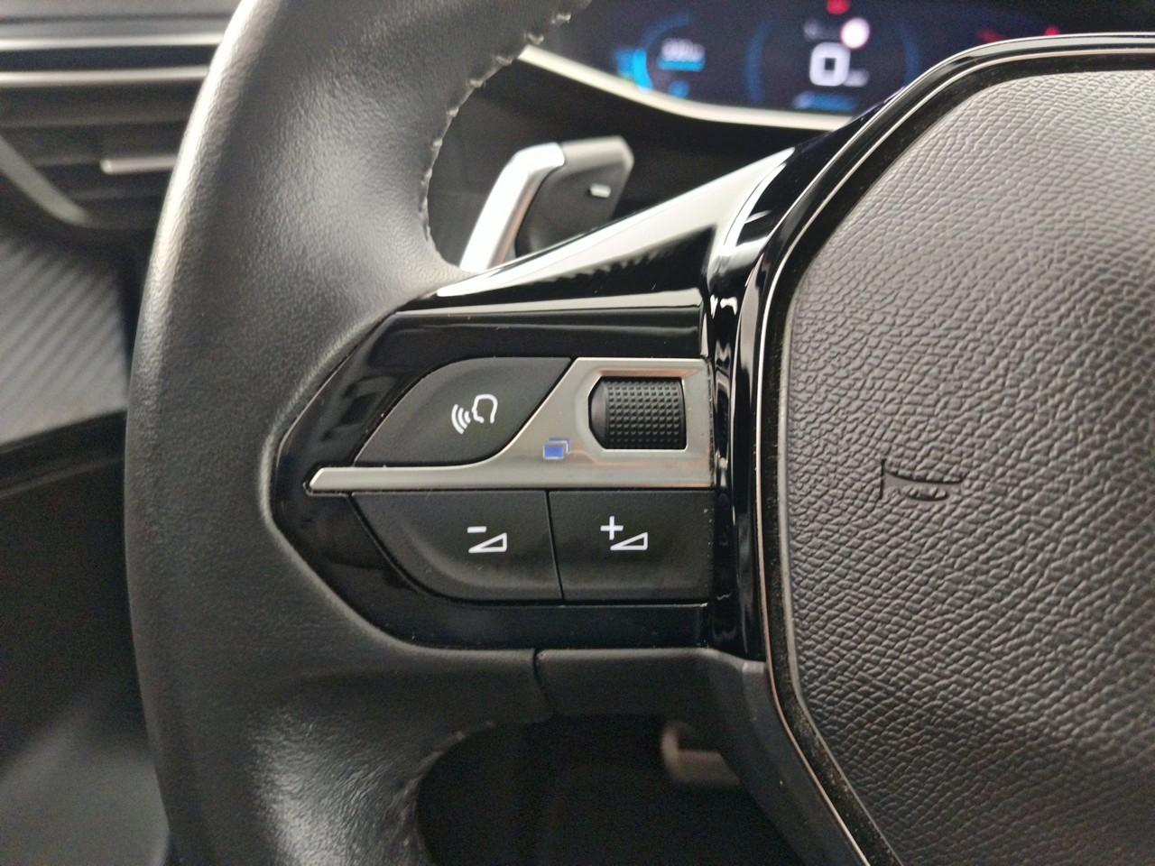 Peugeot 2008 puretech 130 s&s eat8 roadtrip — photo 17