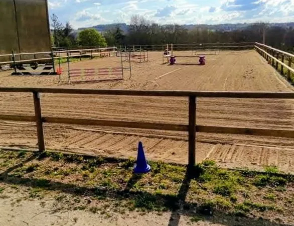 Terrain 150000 m² Courpière