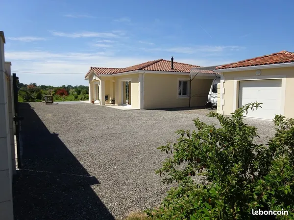 Maison recente proche cognac