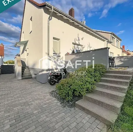 Maison 8 pièces 135 m²