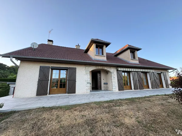 Maison 5 pièces 164 m²