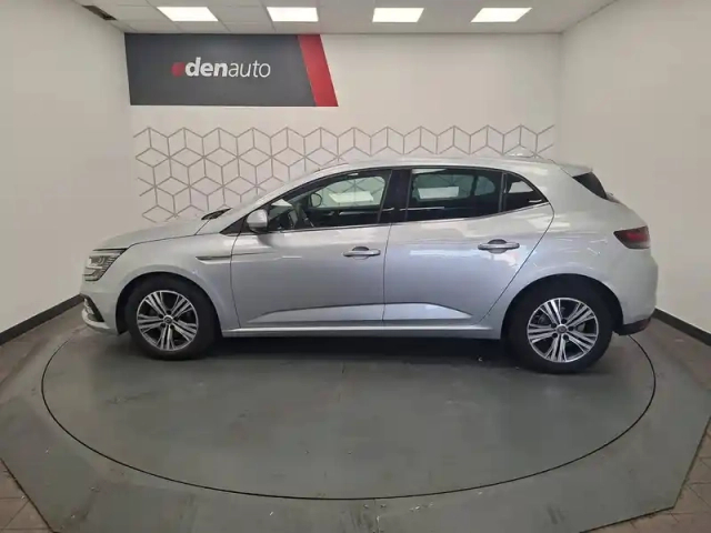 Renault Megane mégane iv berline tce 140 fap - 21n — photo 4