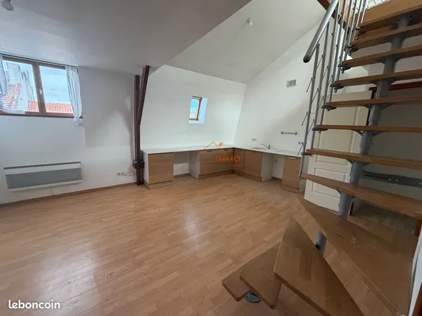 Studio 1 pièce 30 m²