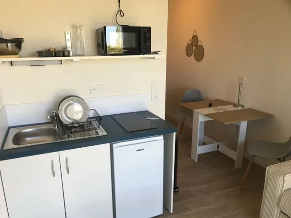 STUDIO - METZ TECHNOPOLE - RESIDENCE DE SERVICES - PROCHE GRANDES ECOLES