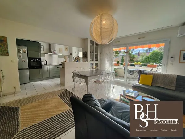 Poitiers Plateau BLOSSAC, Appartement 72 m² avec parking sécur