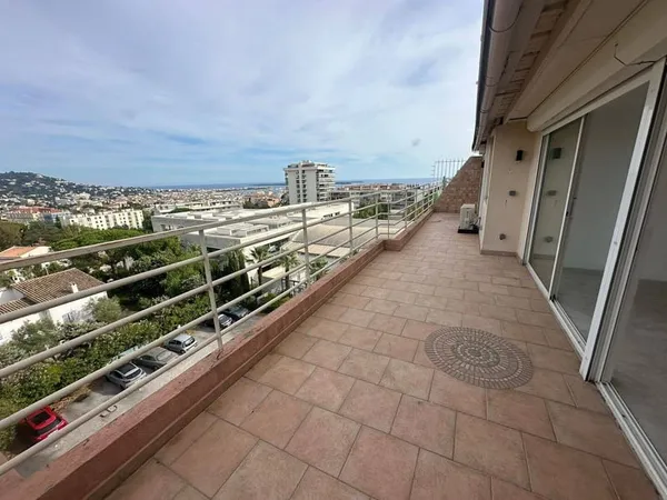 Duplex 3 pièces 114 m²