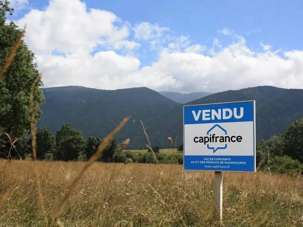 Terrain constructible 6326 m²