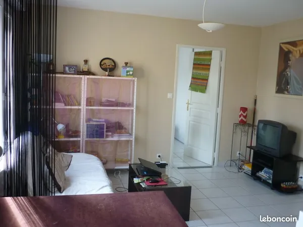 Appartement 2 pièces 32,4m² Lyon 3ème + garage