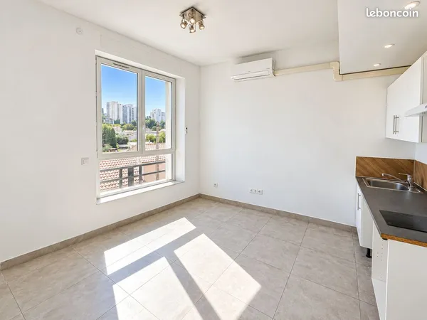 T2 BIS / DUPLEX AVEC MEZZANINE - 45 m² AU SOL - CLIMATISATION