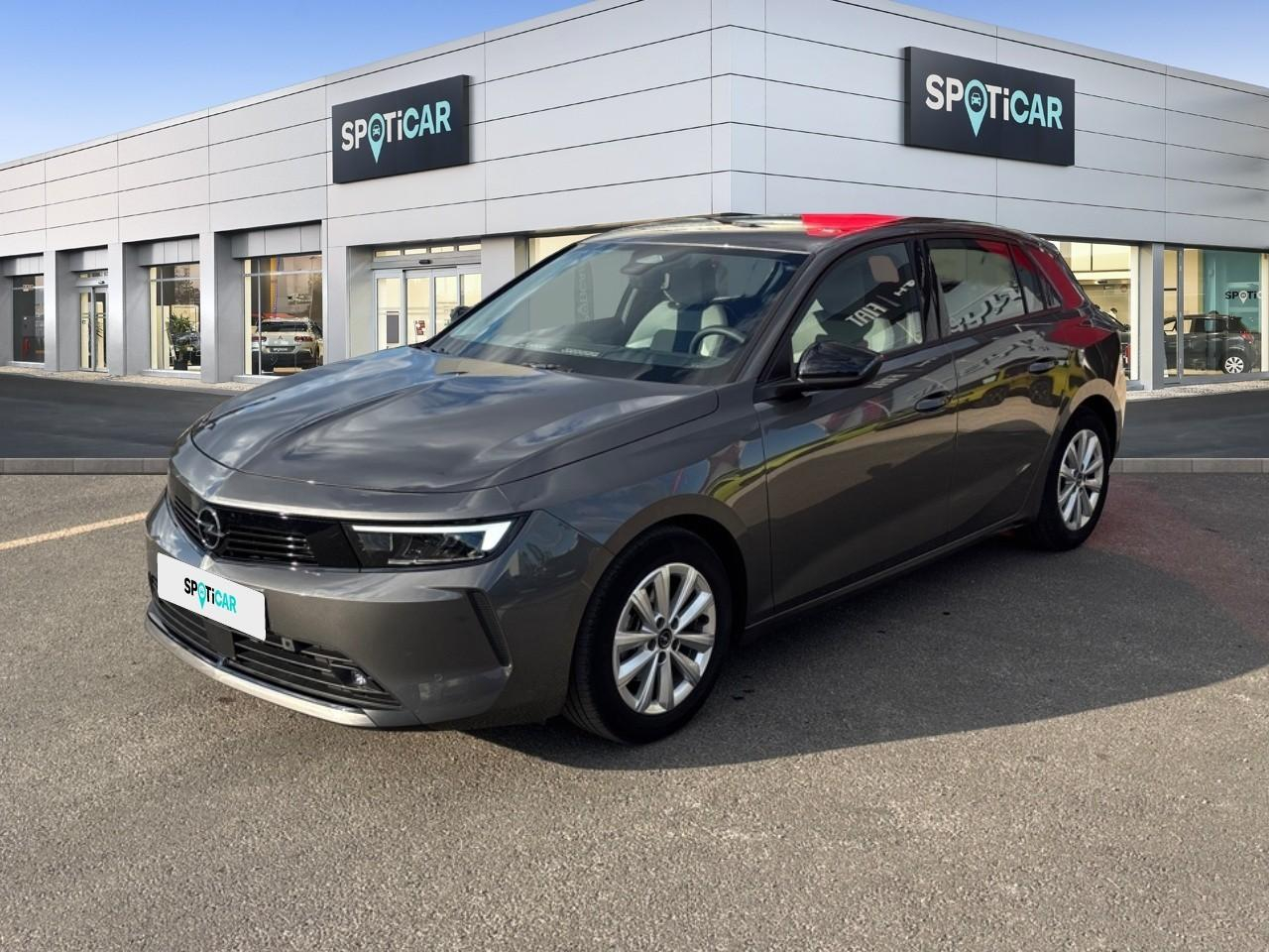 Opel Astra 1.2 turbo 110 ch bvm6 — photo 1