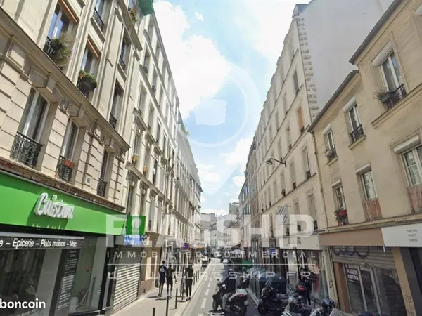 Local commercial 71 m² PARIS
