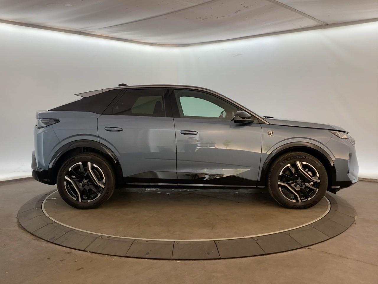Peugeot 3008 electrique 210 ch 73 kwh gt — photo 4
