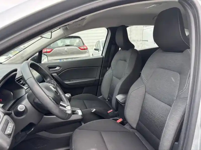 Renault Captur blue dci 95 — photo 29