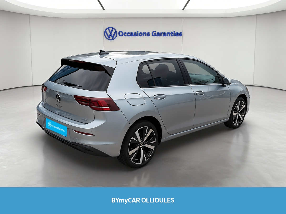 Volkswagen Golf 1.5 eTSI EVO2 116 DSG7 — photo 5