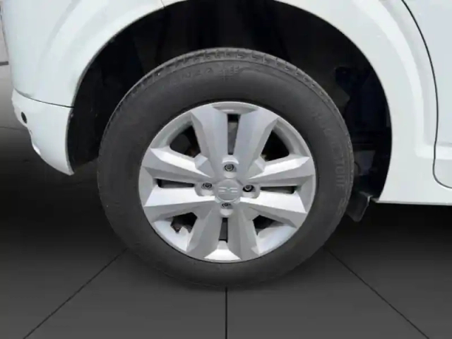 Dacia Sandero 1.0 eco-g 100ch expression — photo 11