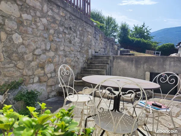 Maison de village 3 pièces - Jardin de 300 m², terrasse, garage