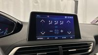 Peugeot 3008 1.2 PureTech 130ch S&S Allure — photo 19