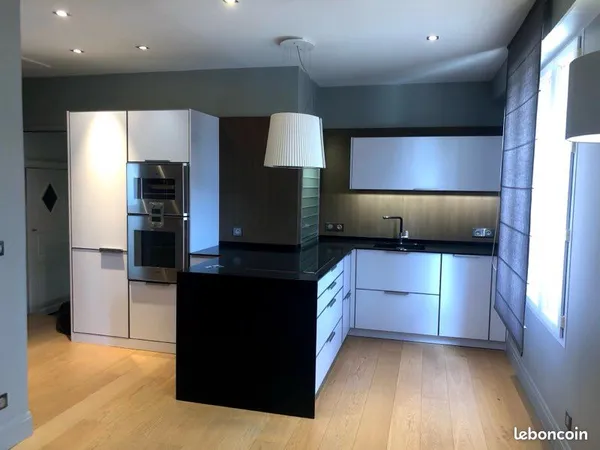 Location T2 gare Laval