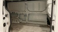 Nissan Nv300 L2H1 3t0 2.0 dCi 170ch S/S Optima DCT — photo 13