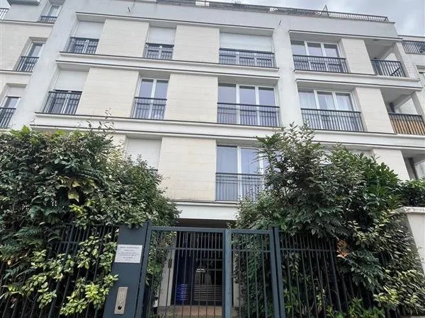 Appartement 3 pièces - immeuble récent - Chatenay Malabry