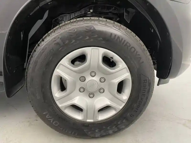 Ford Ranger double cabine 3.2 tdci 200 stop&amp;start 4x4 — photo 18