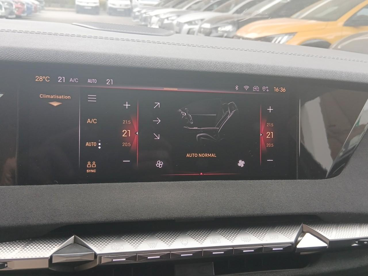 Ds Ds 4 bluehdi 130 eat8 performance line+ — photo 22