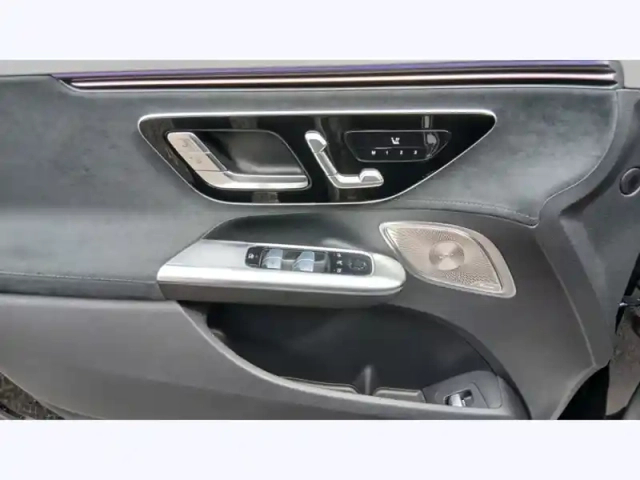 Mercedes Classe E eqe 300 amg line — photo 15