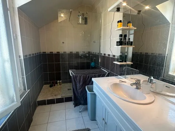 Superbe T3 Meublé de 54 m² « Clé en Main » (Tout Compris)
